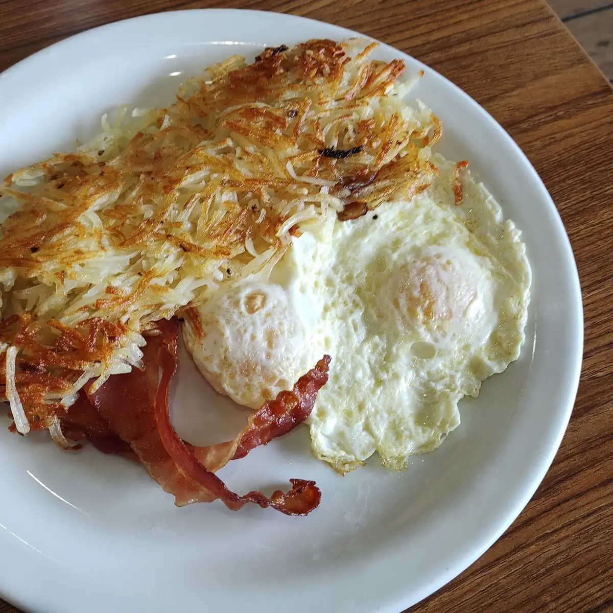 Hash Browns Eggs and Sausage Links