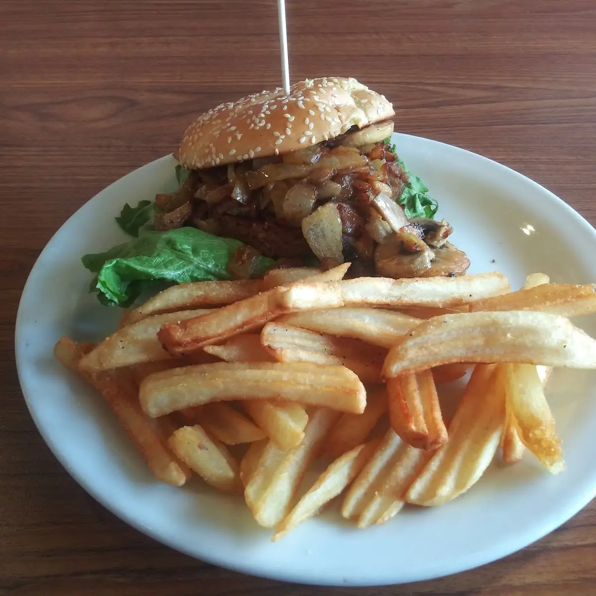 Vegan Beyond Burger with Wavy Fries