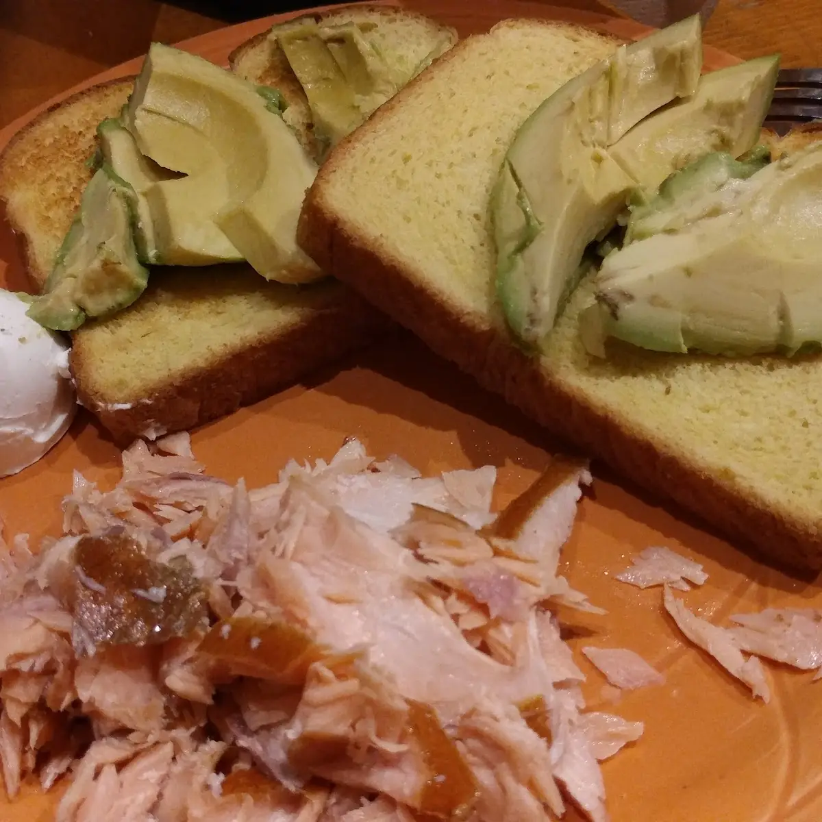 Avocado Toast w Smoked Salmon