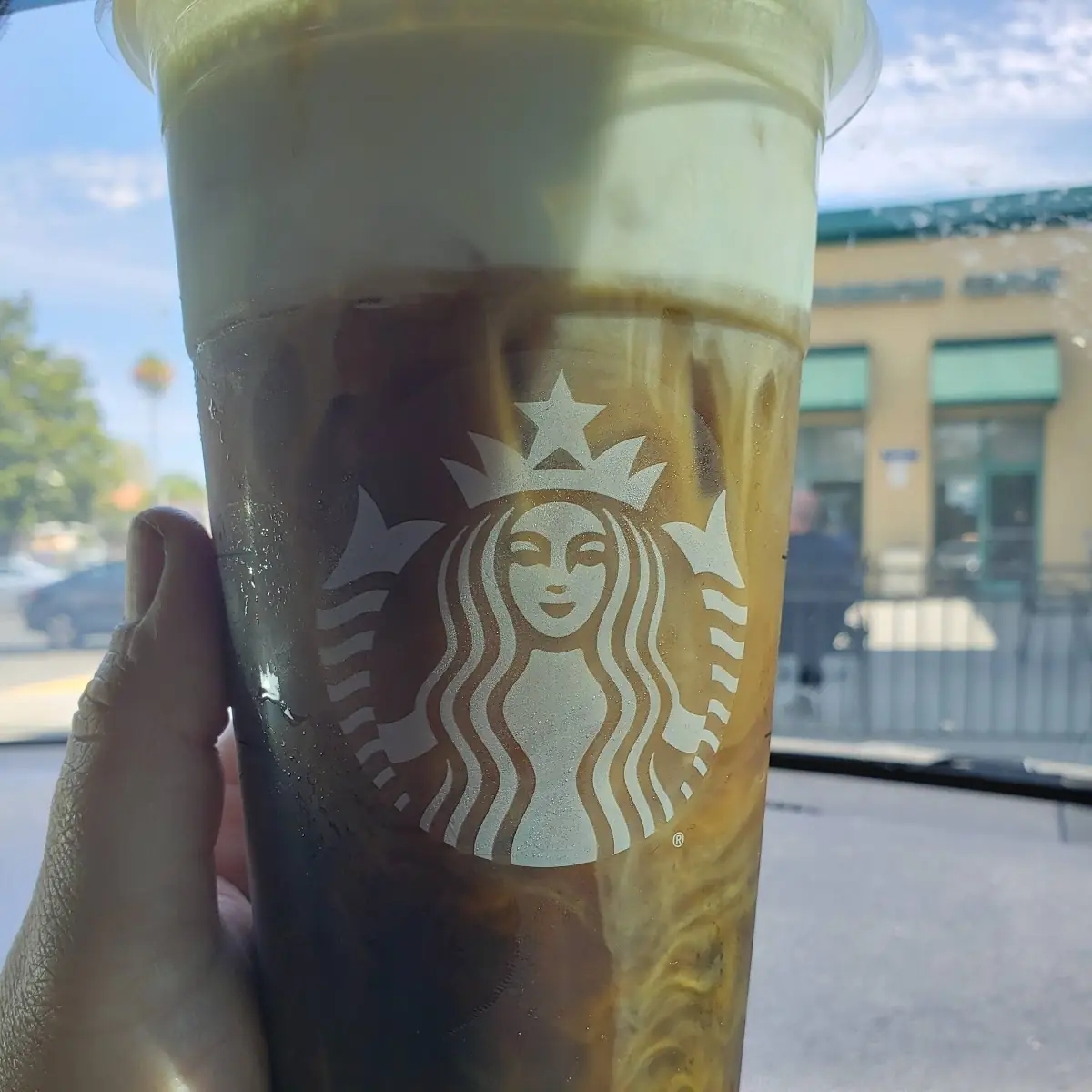 Ice Coffee w Vanilla & Vanilla Sweet Cold Foam