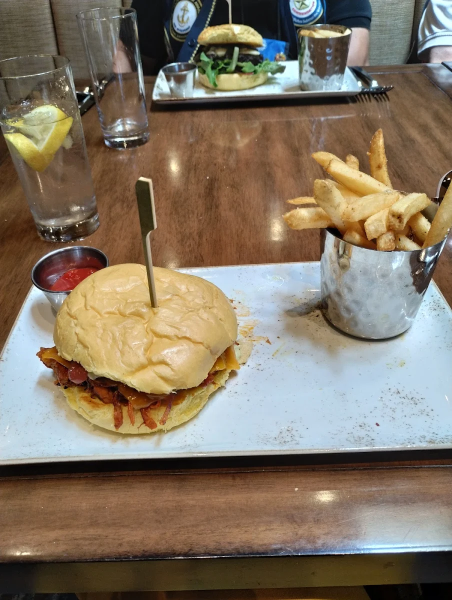 Pulled Pork Sandwich