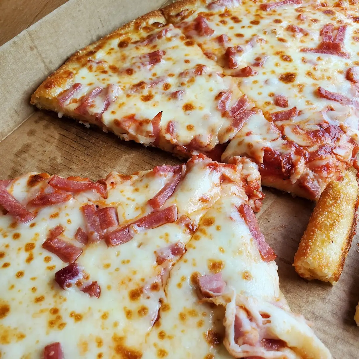 Ham & Cheese Pizza