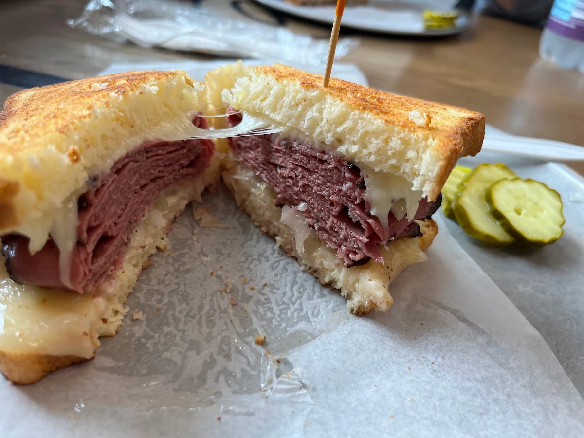 Hot Pastrami Reuben