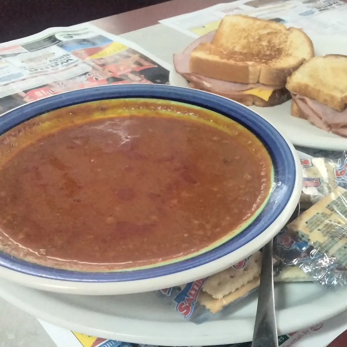 Chili & Grilled Ham and Cheese