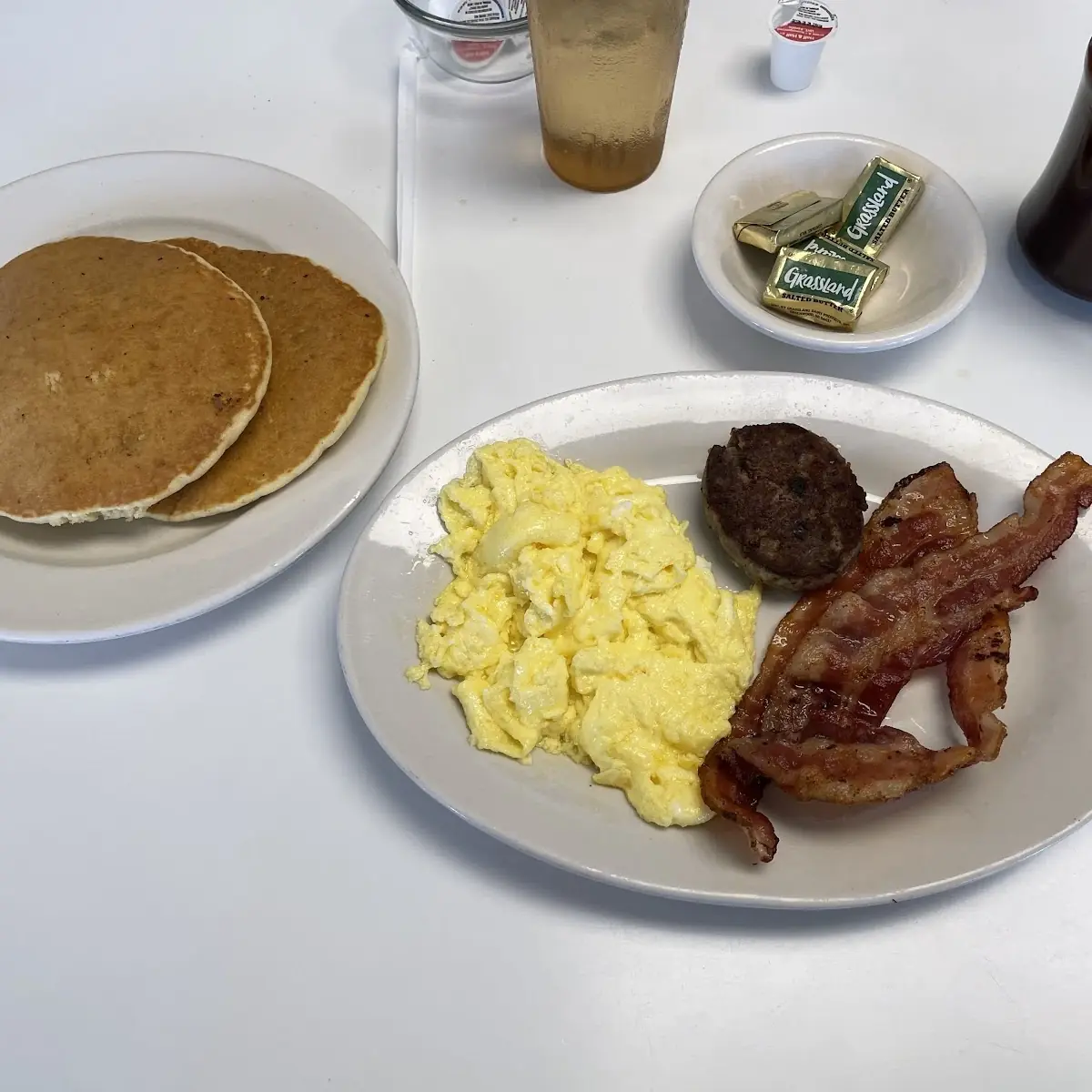 2 Eggs Bacon Sausage & Pancakes