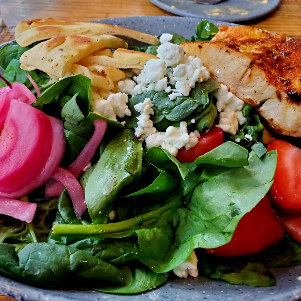 Spinach Salad with Blackened Mahi