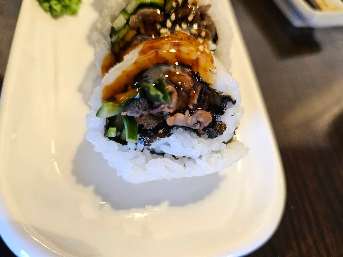 Beef Teriyaki Roll, Yoko Sushi