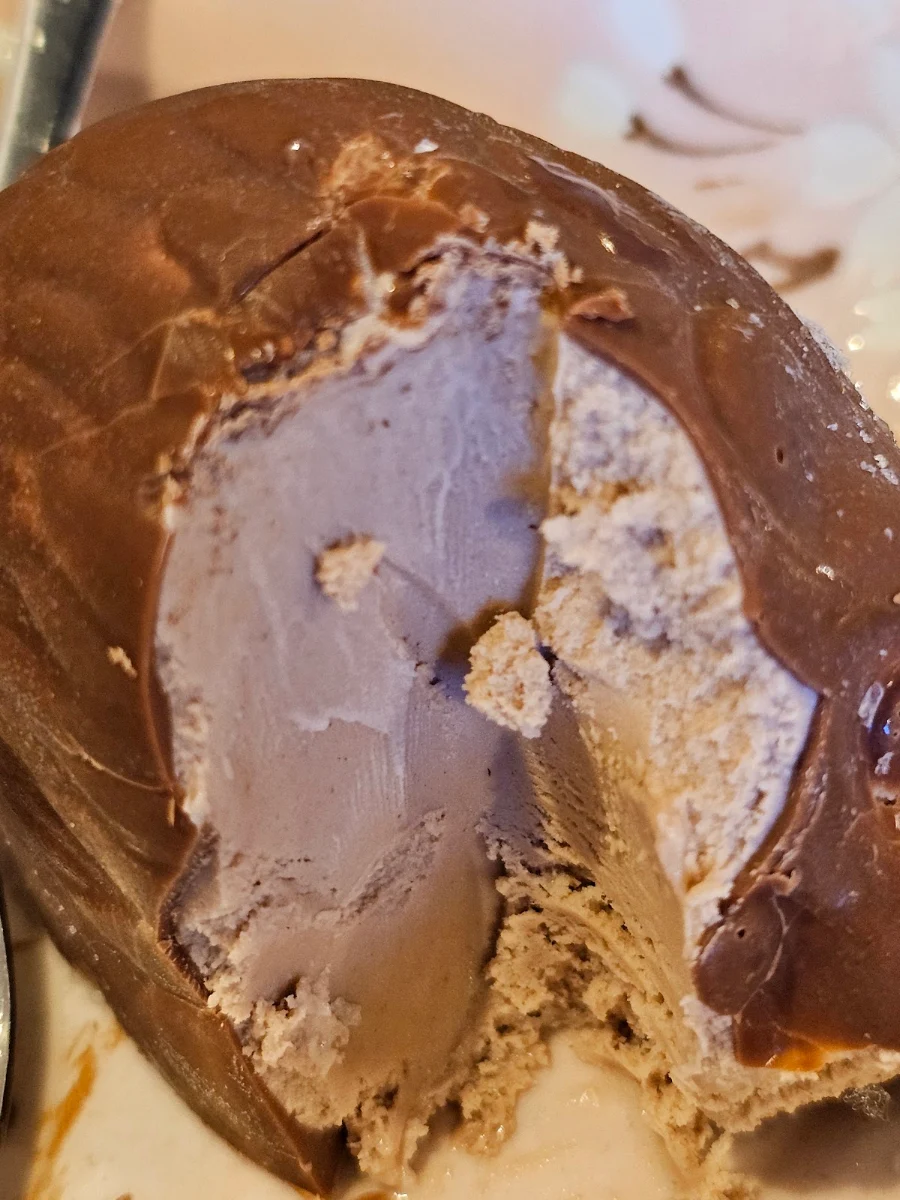 Hedgehog Ice Cream, Yoko Sushi
