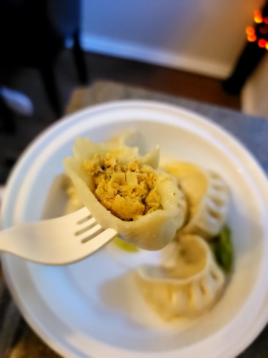 Chicken Steamed Momos, Sector 17