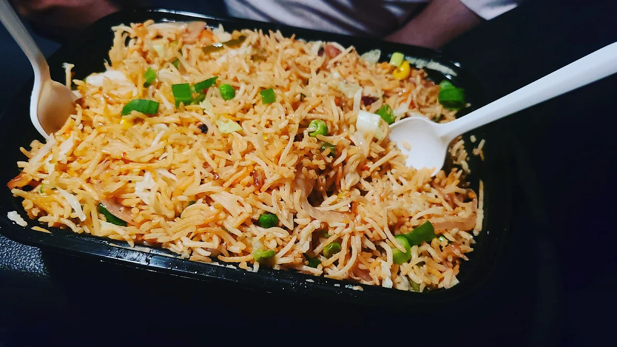 Fried Rice, Sector 17