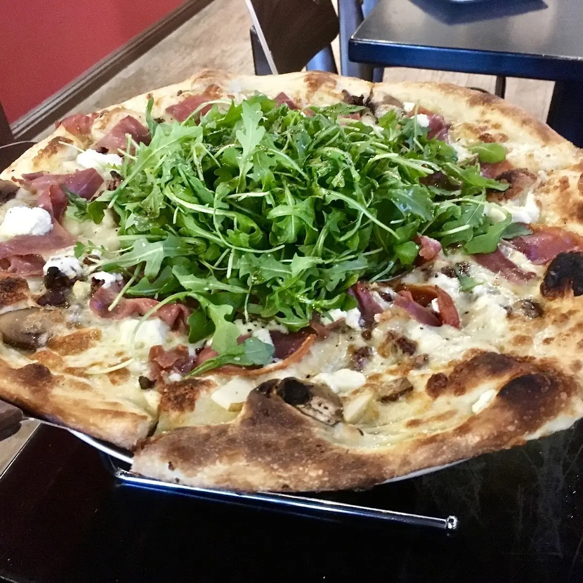 New York Style Thin Crust Pizza
