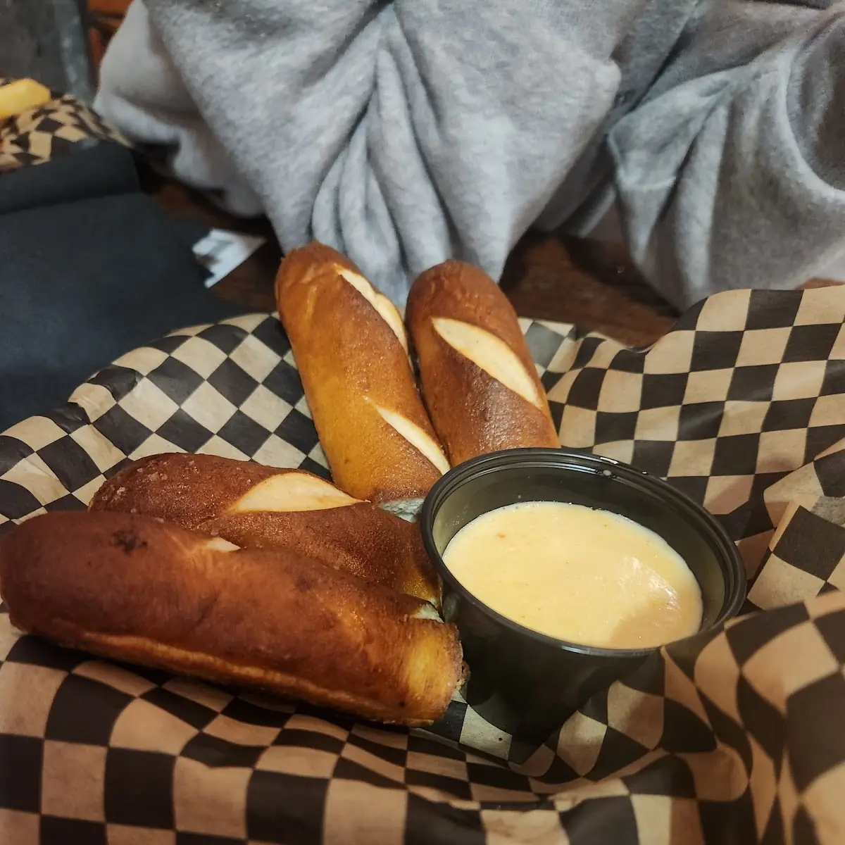 Pretzel Sticks Cheese Dip