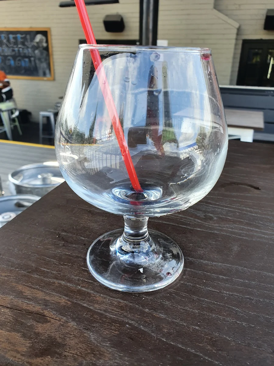 Fruit Tingle, Gunners Arms Tavern