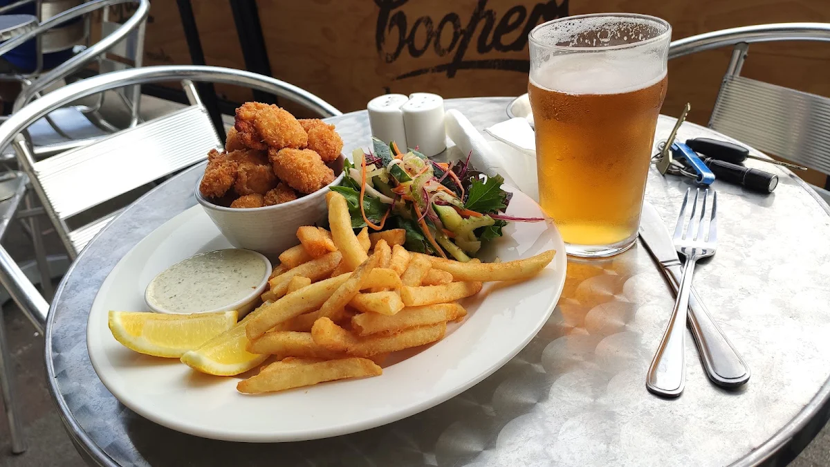 Scallops and Chips with Salad Nicoise, Gunners Arms Tavern