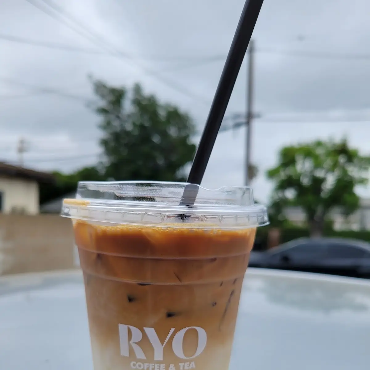Iced Vanilla Oatmilk Latte