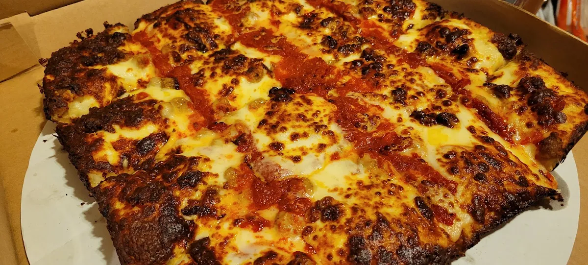 Detroit Style Pizza