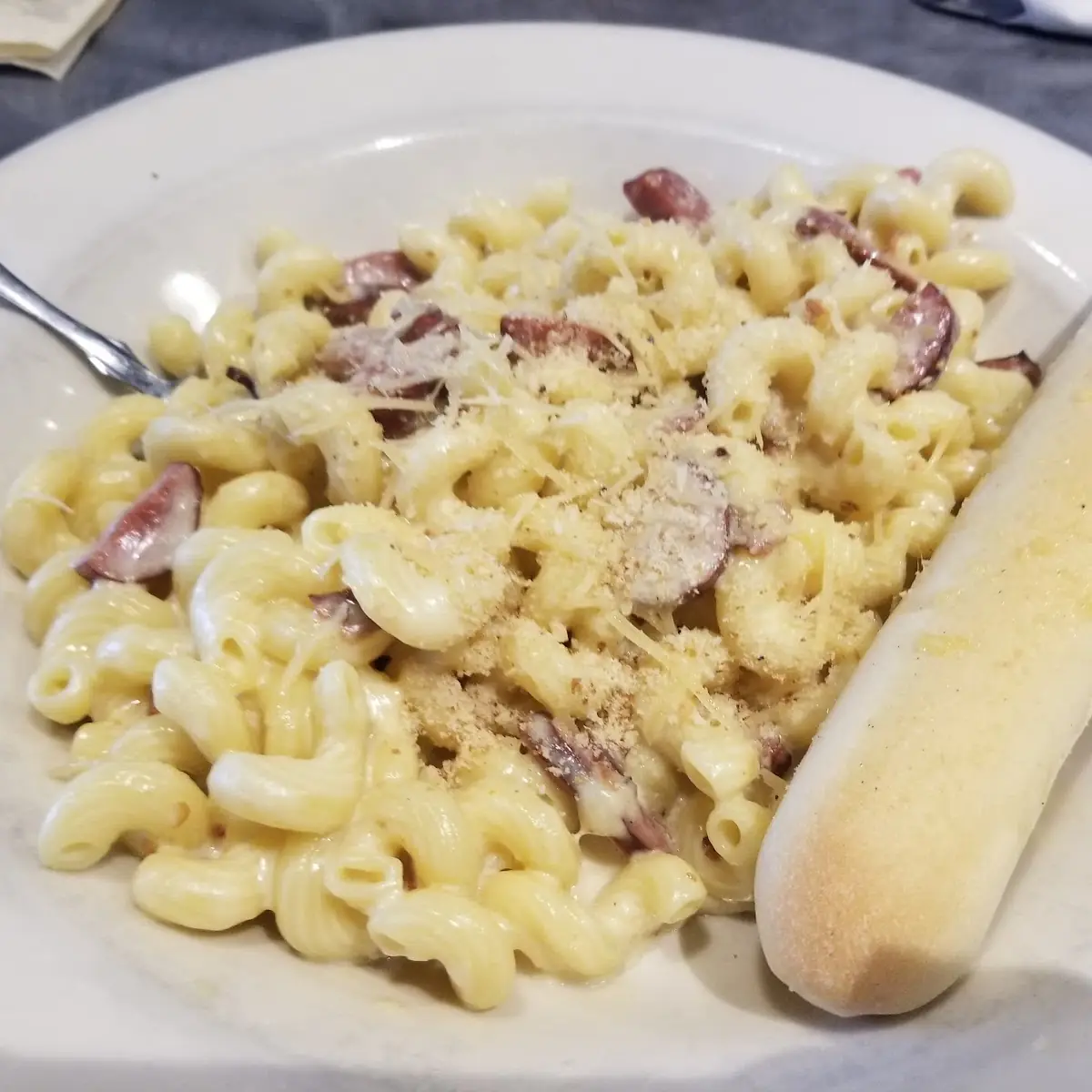 Mac and Cheese with Reindeer Sausage