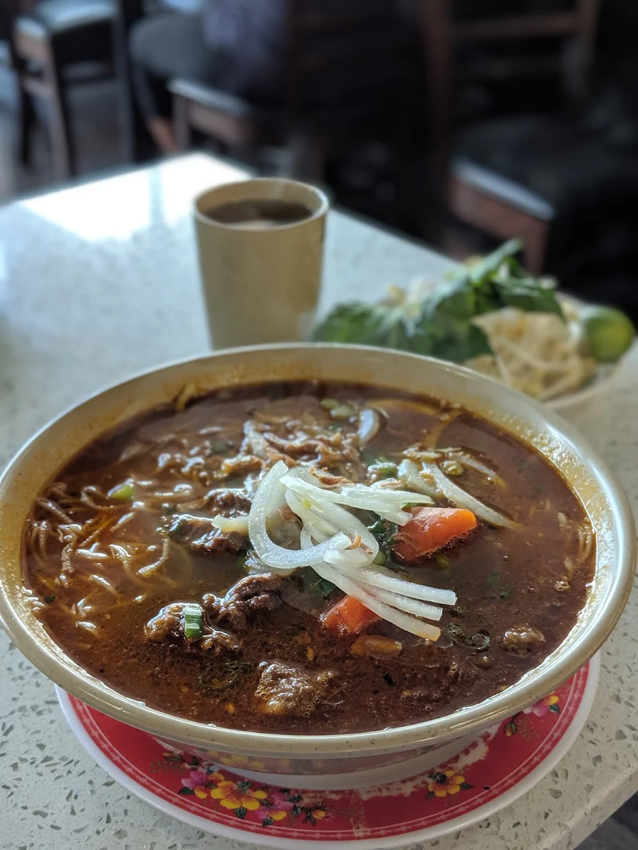 Phnom Penh Beef Stew with Vermicelli