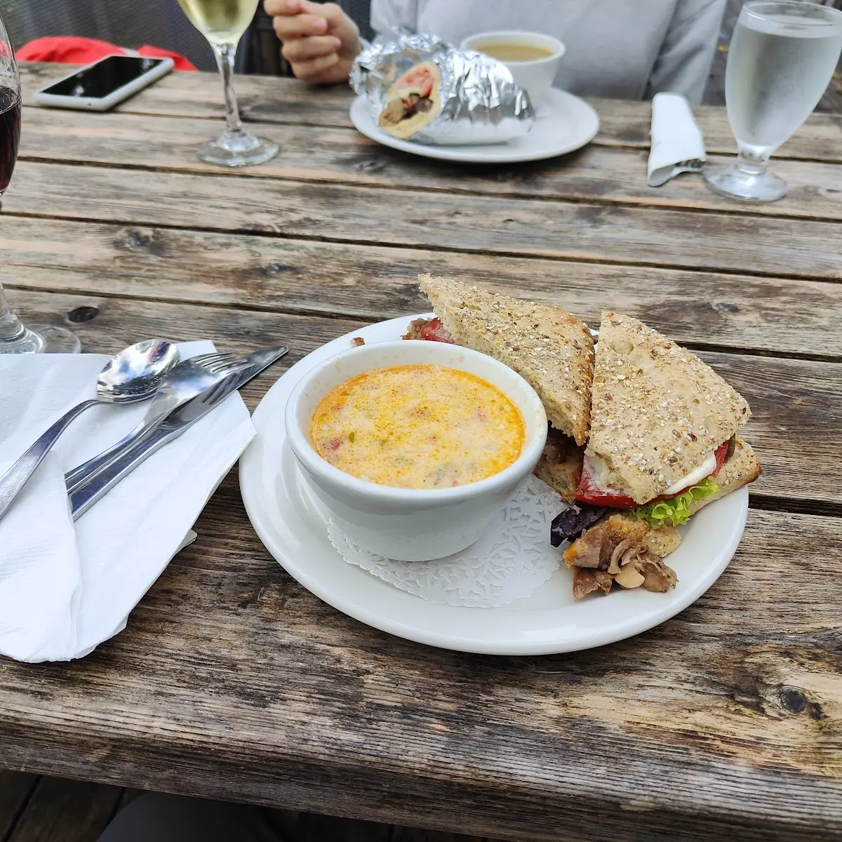 Prime Rib Sandwich and the Chowder, Niger Reef Tea House (licensed restaurant)