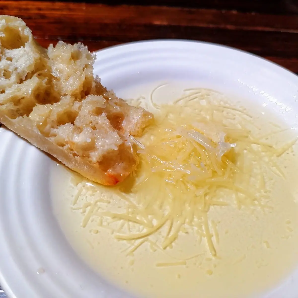 White Truffle Garlic Bread