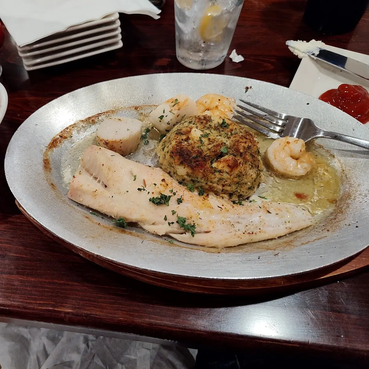 Broiled Seafood Platter