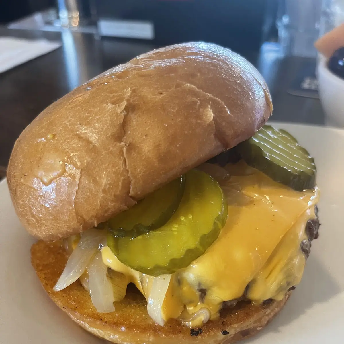 Cheeseburger with Grilled Onions