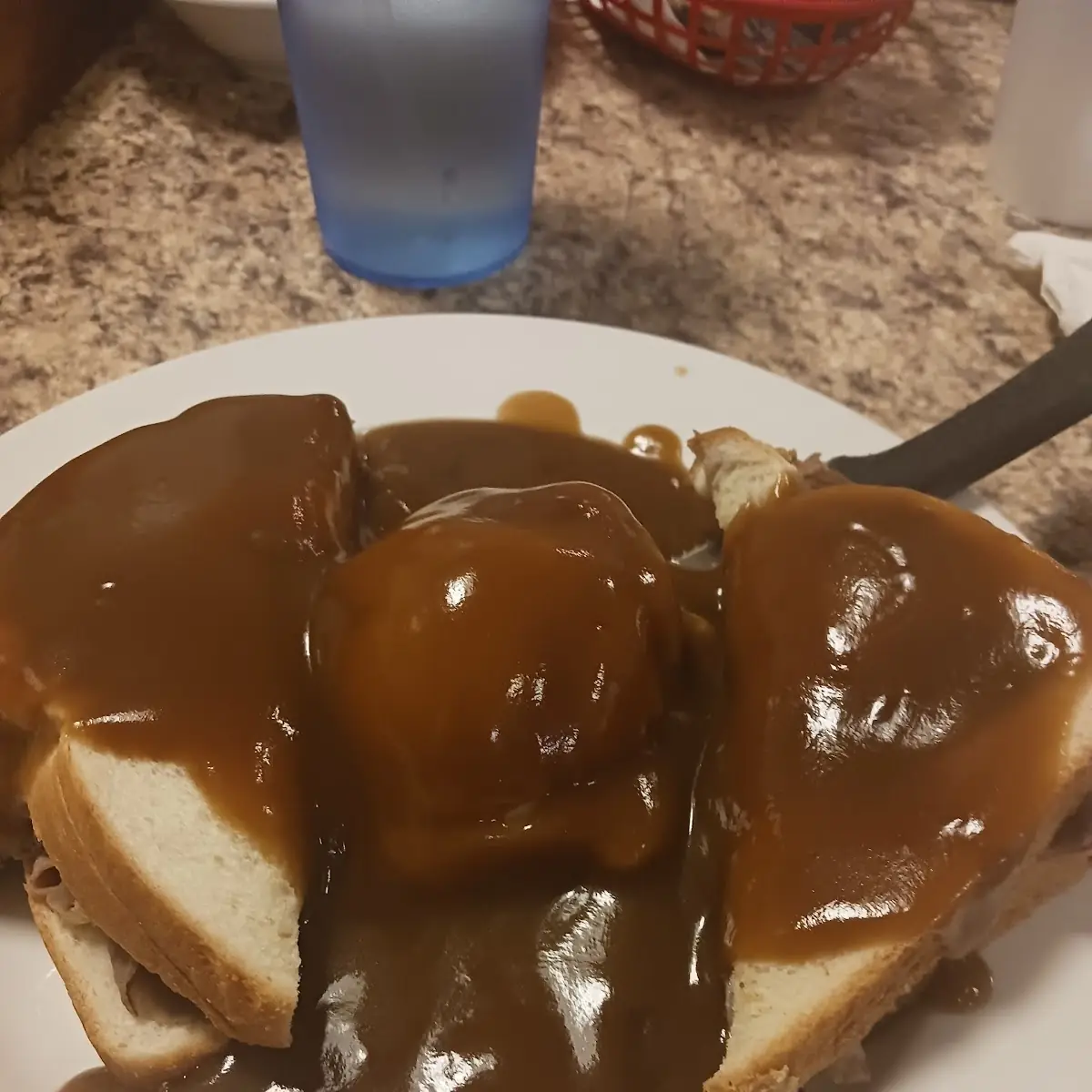 Hot Roast Beef Sandwich with Gravy
