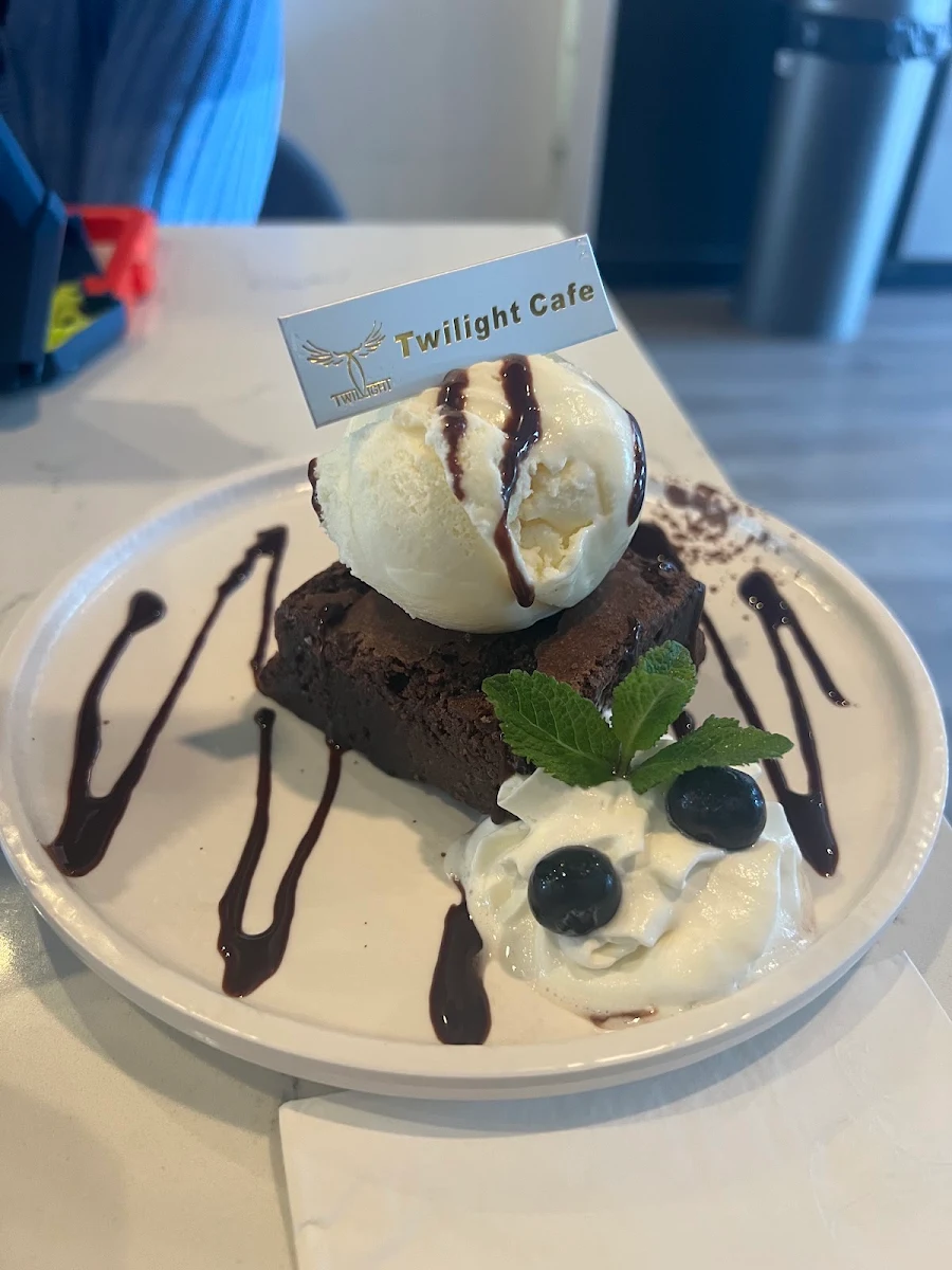 Brownie with Vanilla Ice Cream, Twilight Cafe & Bar (Scarborough)