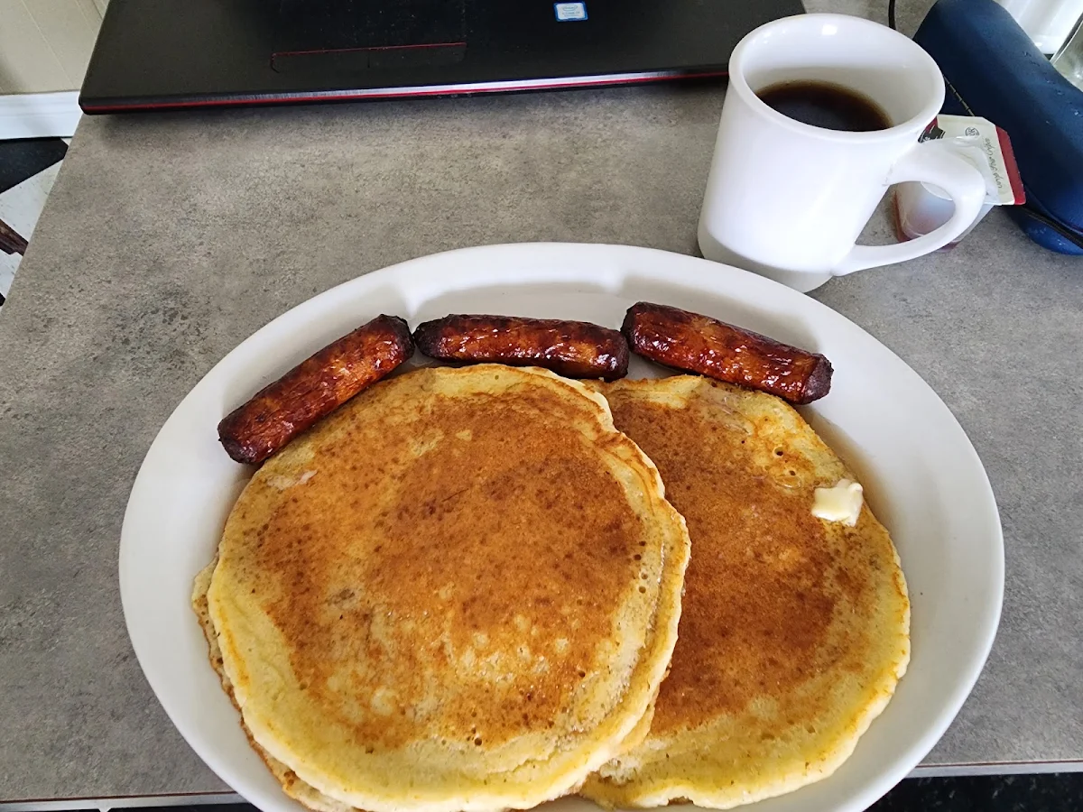 1 2 Stack of Pancakes with Sausage, Lock Street Diner