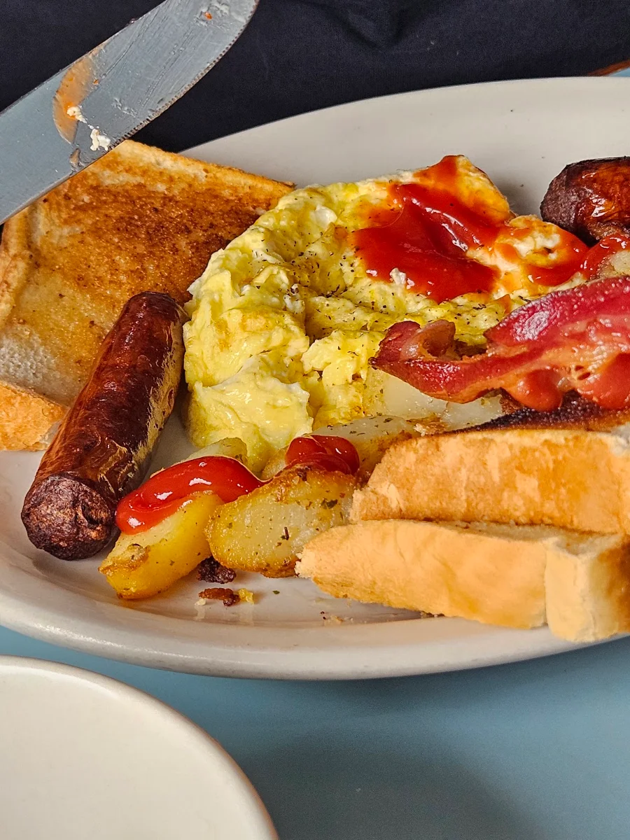 Highlights, Lock Street Diner