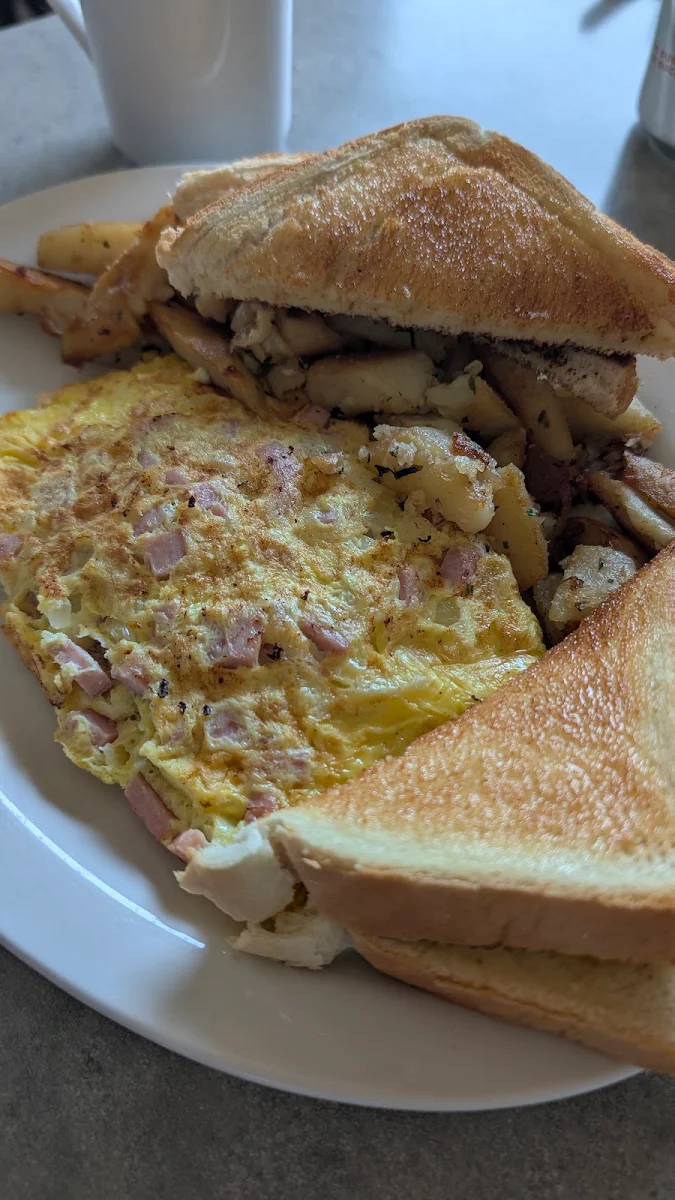 Highlights, Lock Street Diner