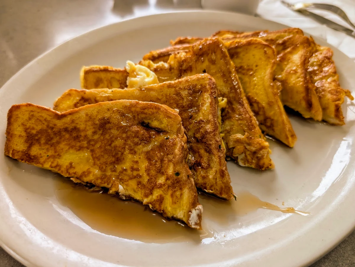 Highlights, Lock Street Diner