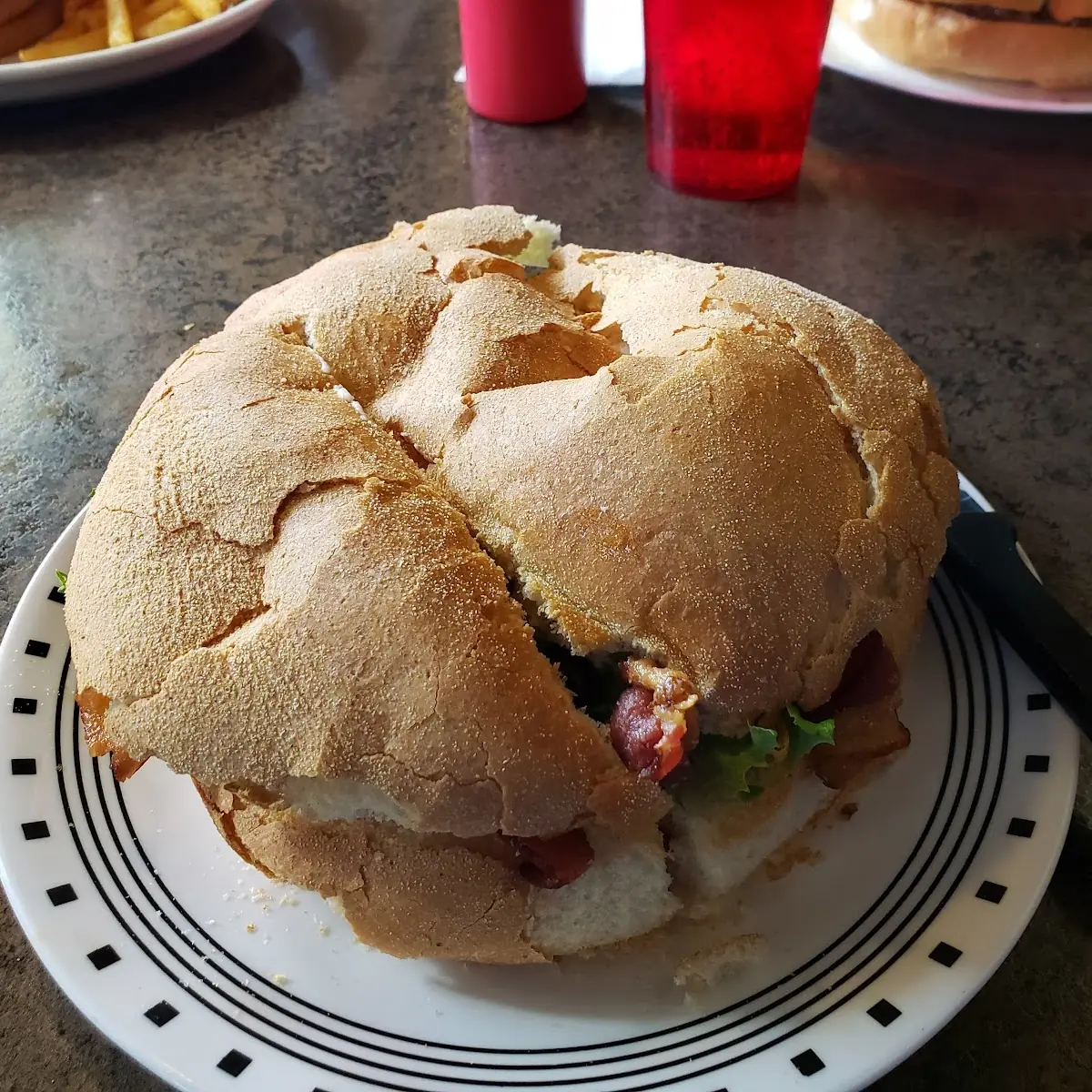 1lb blt Sandwich
