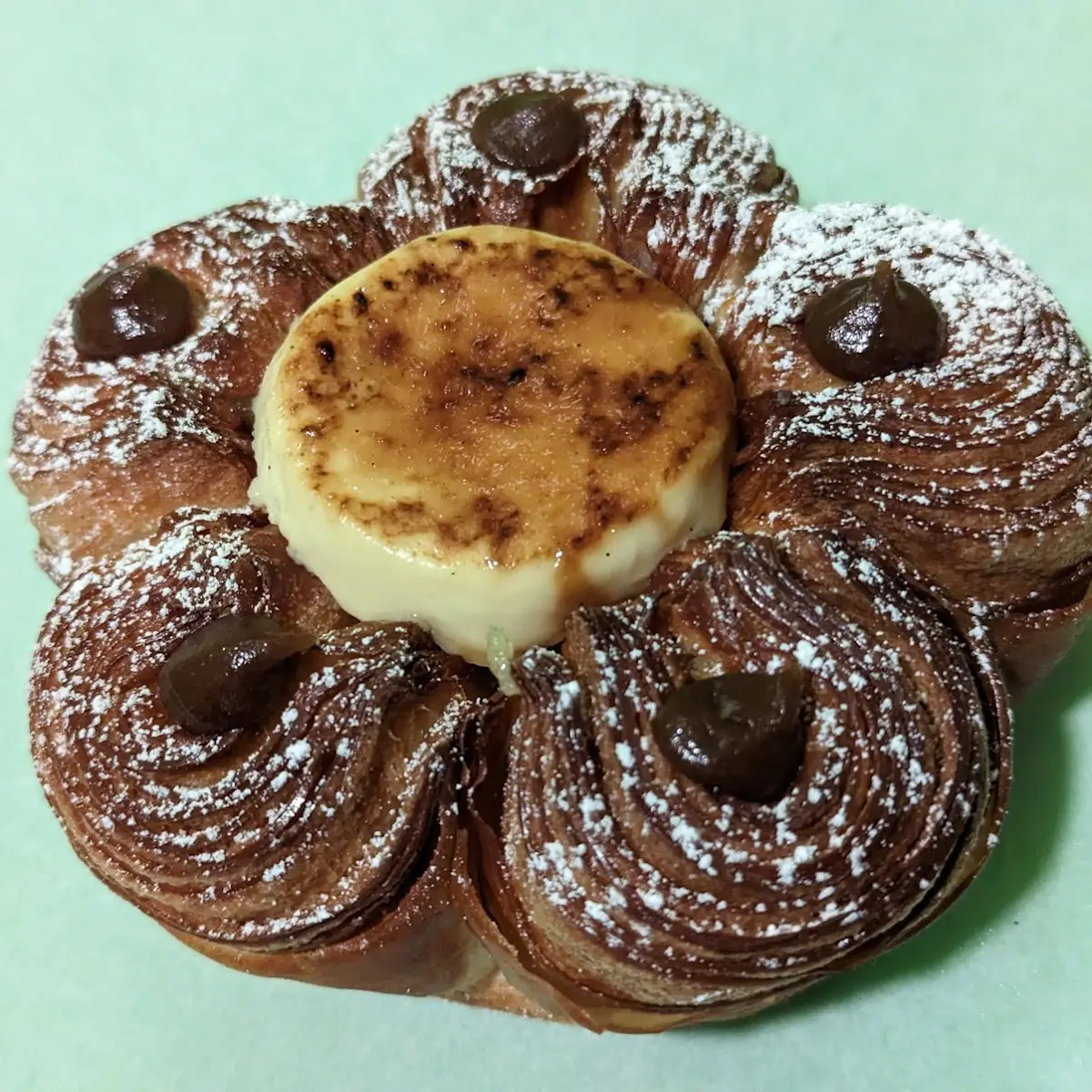 Coffee Creme Brulee Pull Apart Bun