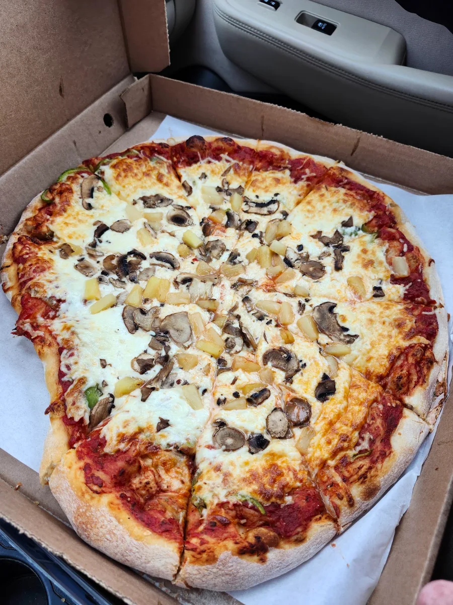 Highlights, Al's Pizzeria