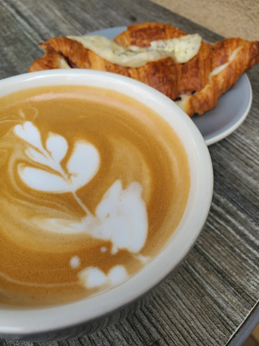 Cappuccino & Ham Swiss Croissant