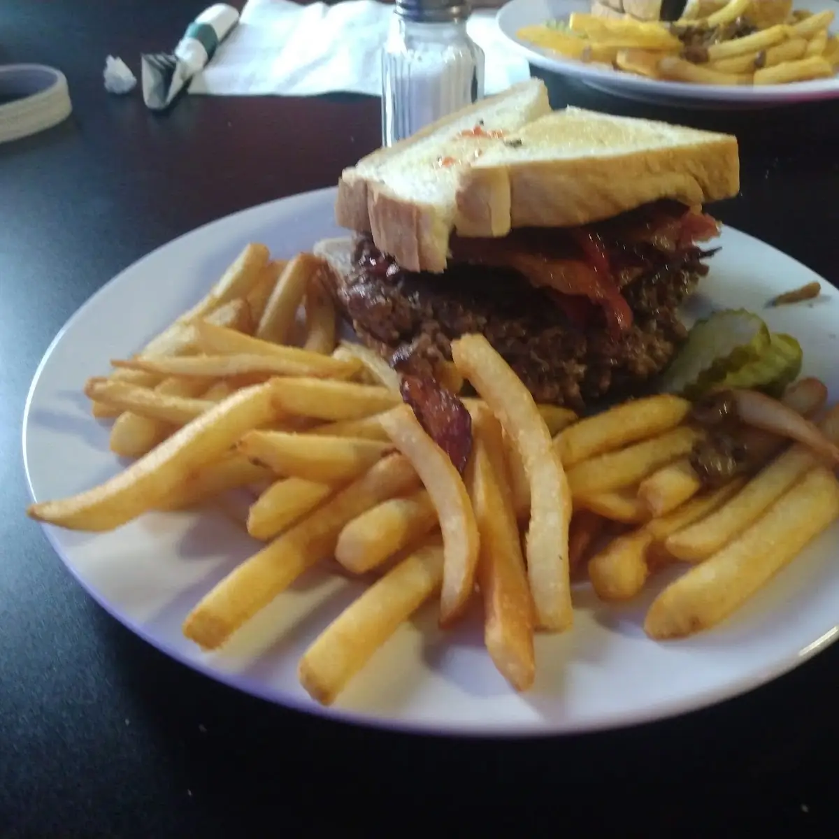 Mad Dog Burger