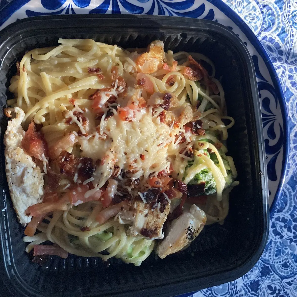 Chicken Broccoli and Bacon Pasta