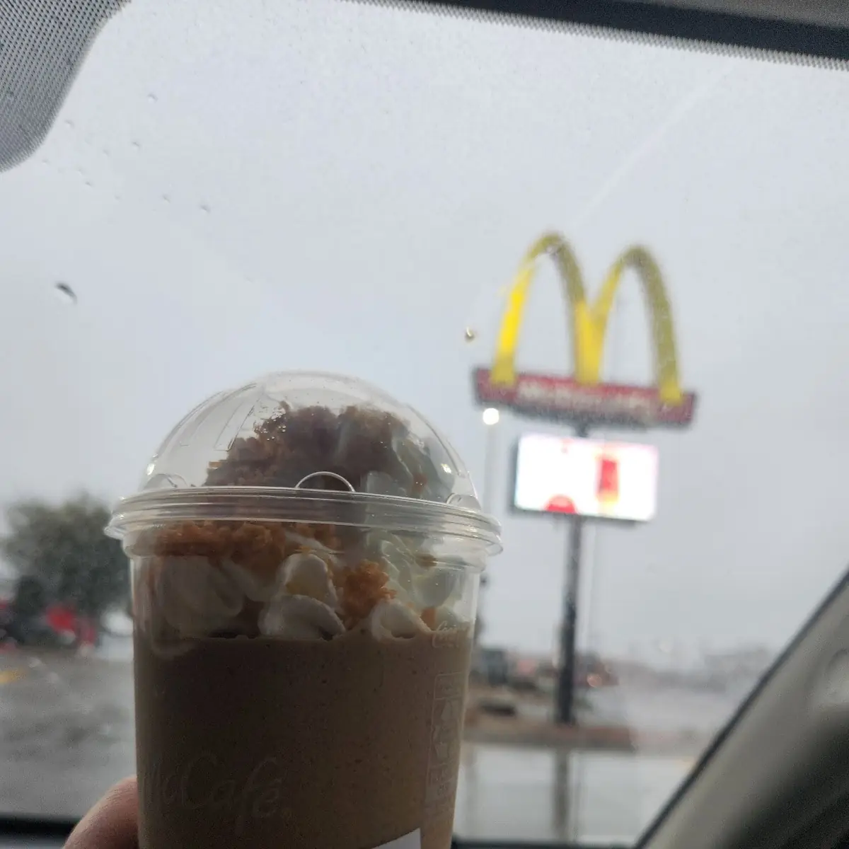 Medium Caramel Frappé