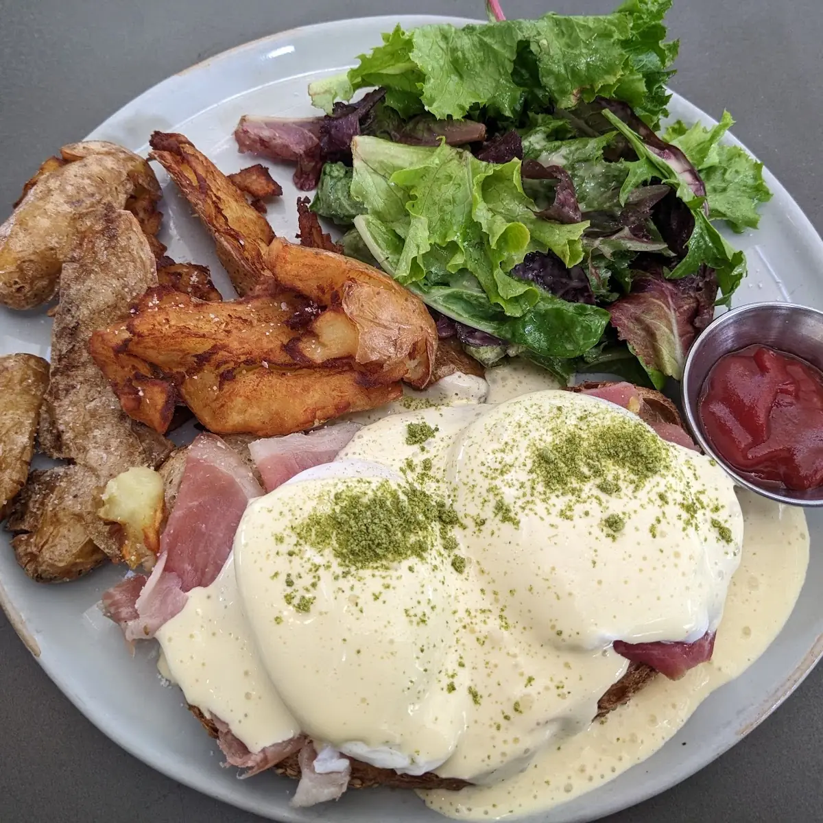 Eggs Benedict and Potatoes