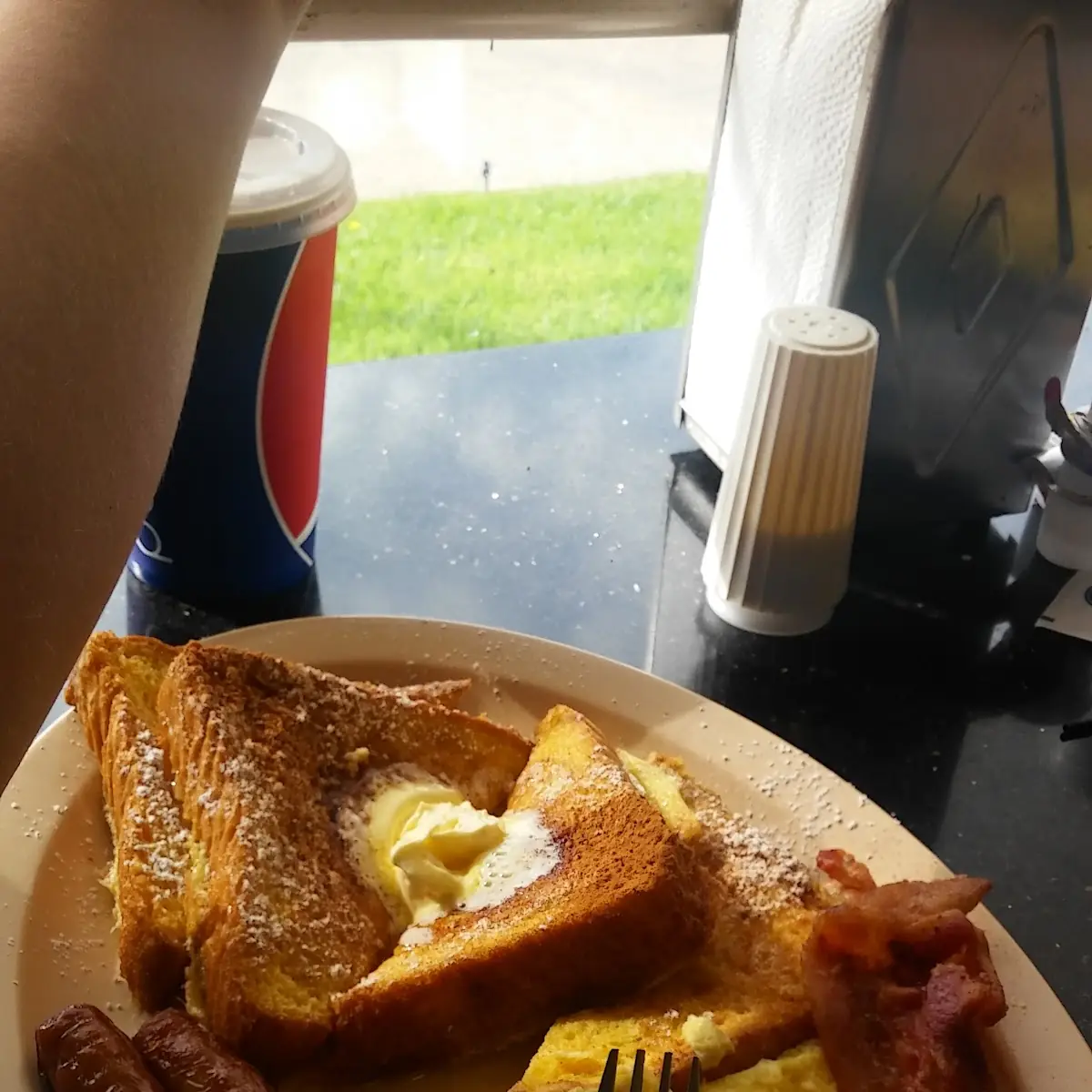 Ham Bacon or Sausage & Cheese Omelette