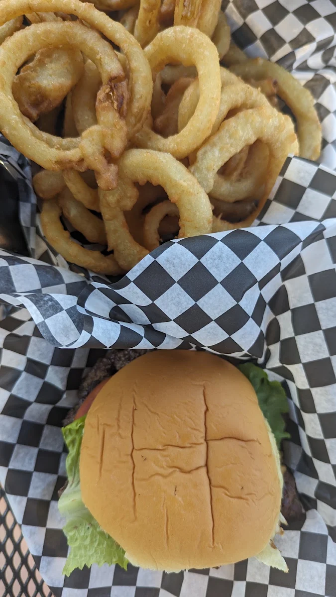 Highlights, SMASHED Burgers & Bar