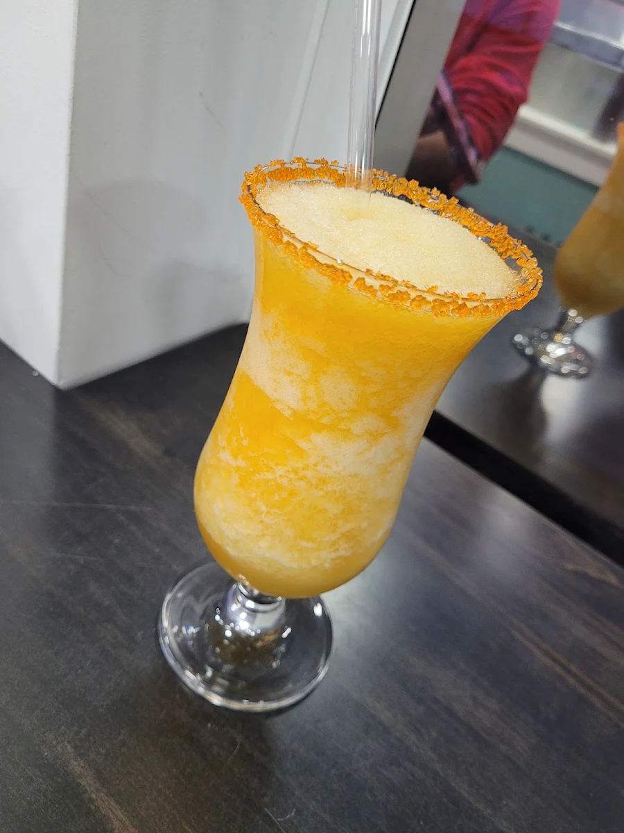 Peach Chill, SMASHED Burgers & Bar