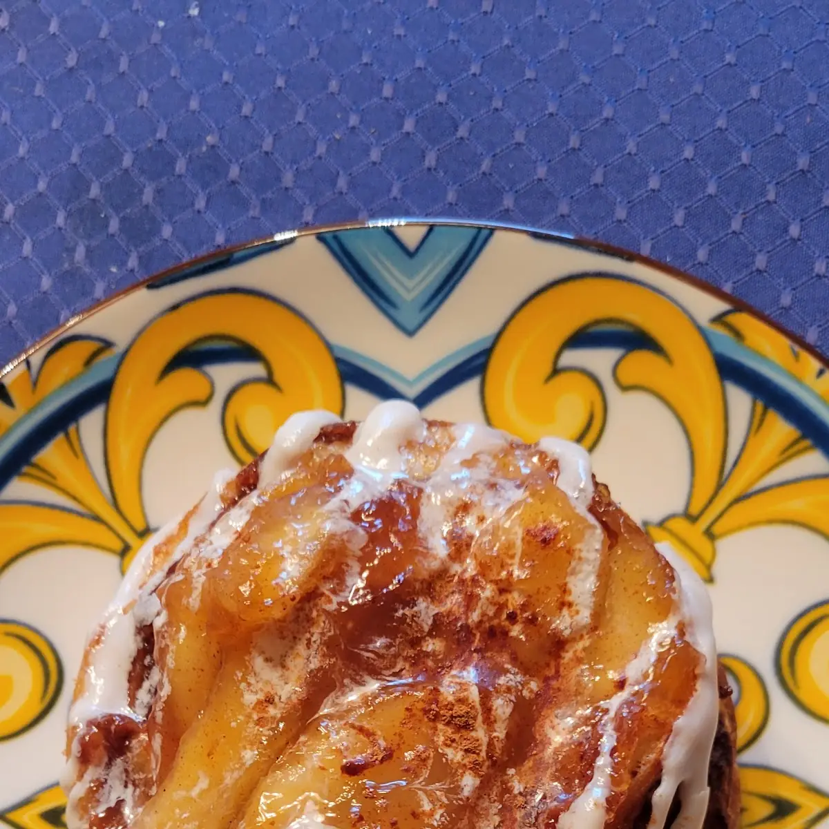 Apple Cinnamon Roll