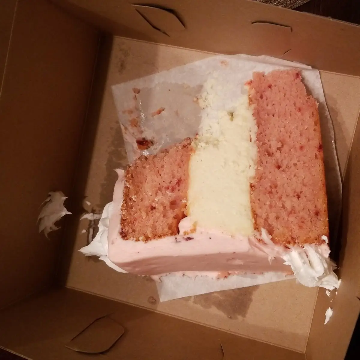 Strawberry Cheese Cake Cake