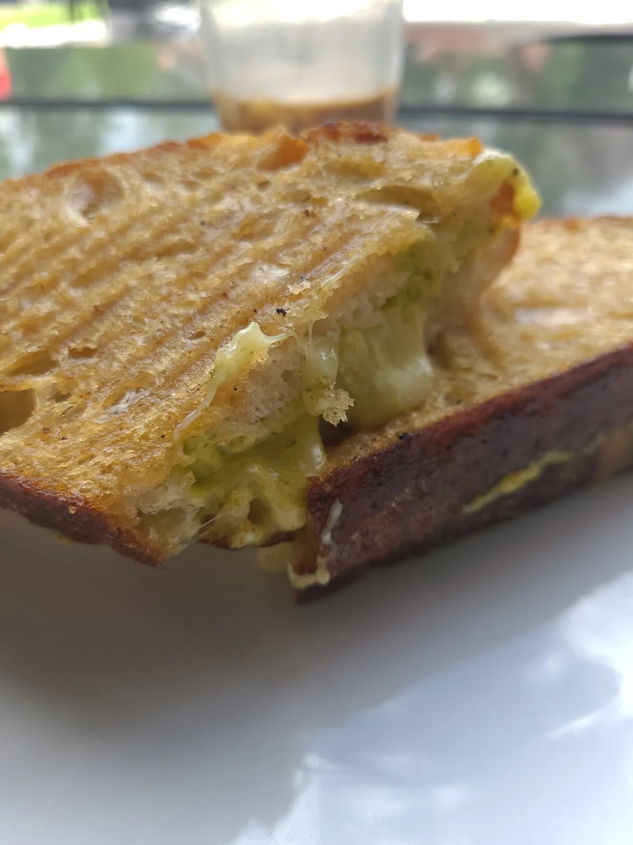 Herbed Grilled Cheese Sandwich