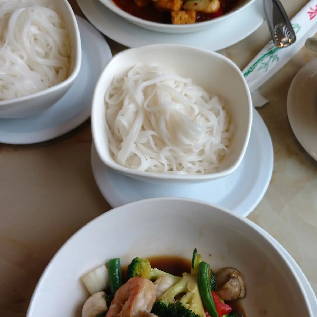 Ladna Noodle