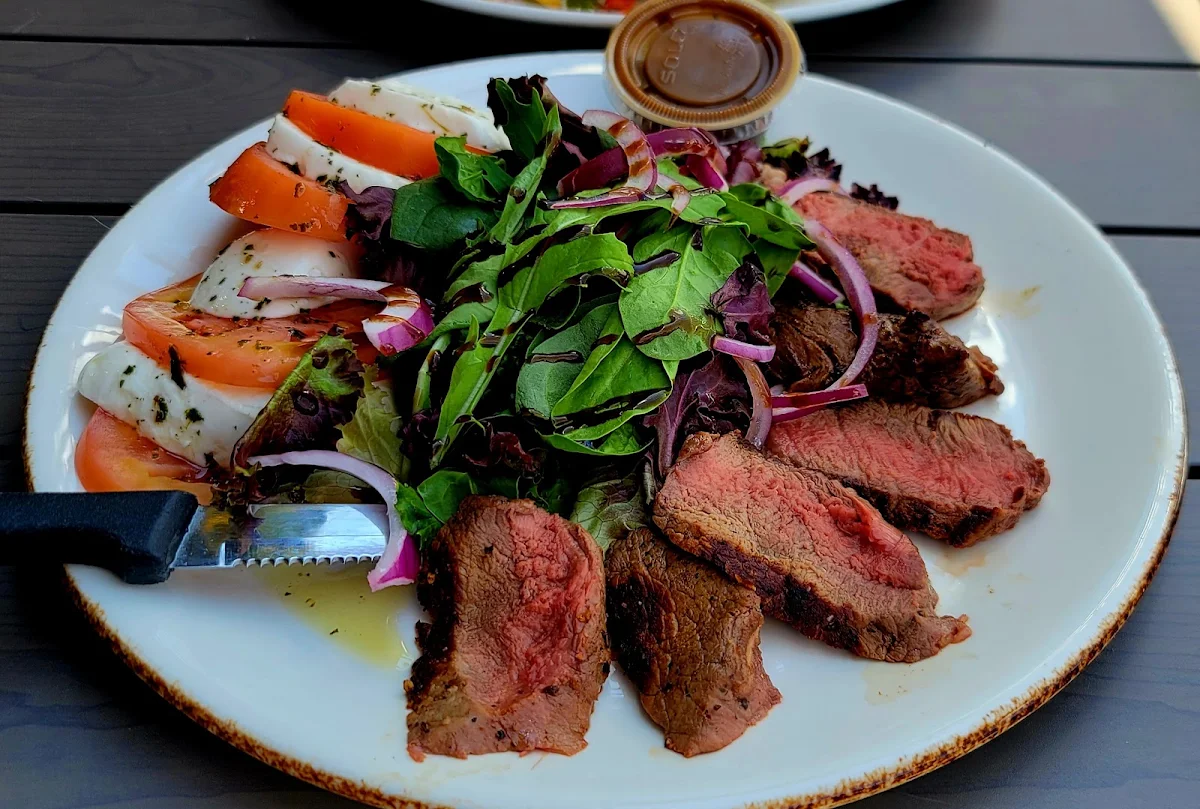 Beef Tenderloin Caprese
