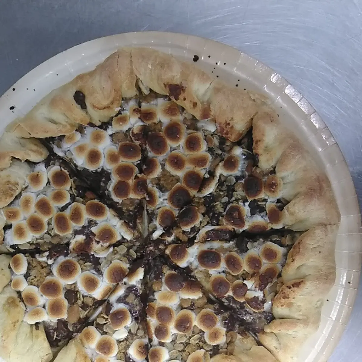 S'Mores Dessert Pizza
