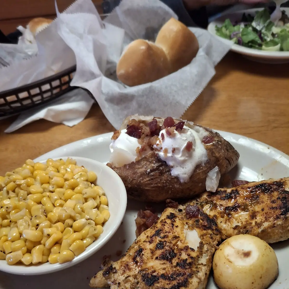 Buttered Corn House Salad Steak Fries